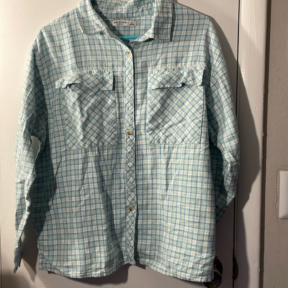 Small light blue/ green Arizona long sleeve button up.